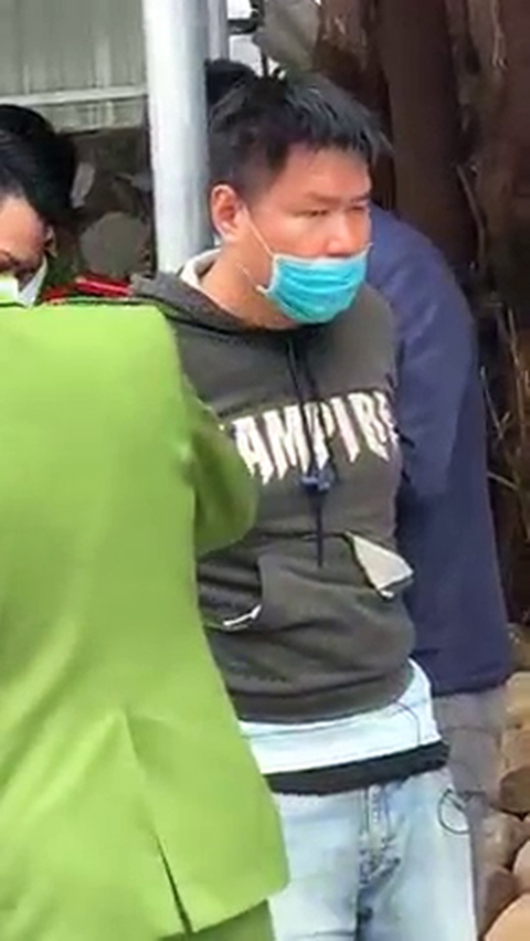 Nam thanh niên tính cướp ngân hàng có thẻ sinh viên ở Mỹ - Ảnh 2. Nam thanh niên tính cướp ngân hàng có thẻ sinh viên ở Mỹ - Ảnh 2.