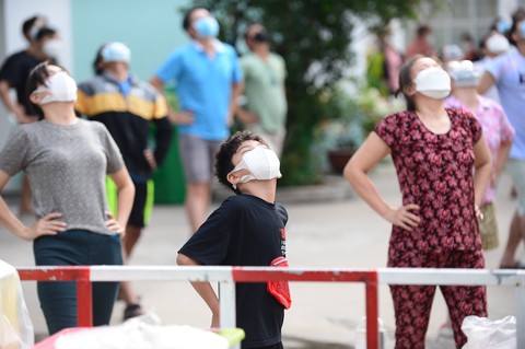Đạp xe, đi bộ, thể dục nhịp điệu... giúp giảm triệu chứng COVID-19 kéo dài - Ảnh 1. Đạp xe, đi bộ, thể dục nhịp điệu... giúp giảm triệu chứng COVID-19 kéo dài - Ảnh 1.