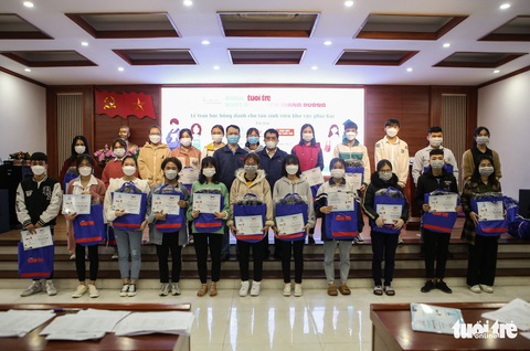 Học bổng Tiếp sức đến trường đồng hành cùng tân sinh viên vượt COVID-19 - Ảnh 2. Học bổng Tiếp sức đến trường đồng hành cùng tân sinh viên vượt COVID-19 - Ảnh 2.