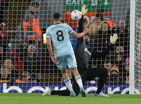 Mane tỏa sáng, Liverpool còn kém Man City 3 điểm - Ảnh 2. Mane tỏa sáng, Liverpool còn kém Man City 3 điểm - Ảnh 2.