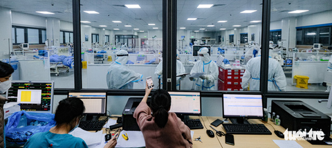 Tin COVID-19 chiều 22-3: Ca mới giảm mạnh, Hà Nội giảm một nửa so với cao điểm - Ảnh 1. Tin COVID-19 chiều 22-3: Ca mới giảm mạnh, Hà Nội giảm một nửa so với cao điểm - Ảnh 1.