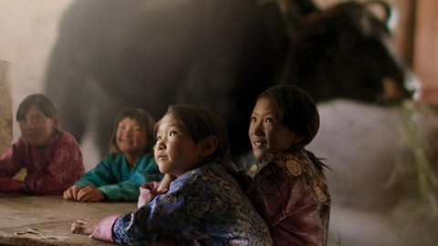 Lunana: A yak in the classroom của Bhutan - Điện ảnh tinh khiết ở nơi cao nhất thế giới - Ảnh 1. Lunana: A yak in the classroom của Bhutan - Điện ảnh tinh khiết ở nơi cao nhất thế giới - Ảnh 1.