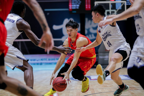 Bóng rổ Đông Nam Á ‘chạy đà’ cho SEA Games 31 - Ảnh 2. Bóng rổ Đông Nam Á ‘chạy đà’ cho SEA Games 31 - Ảnh 2.