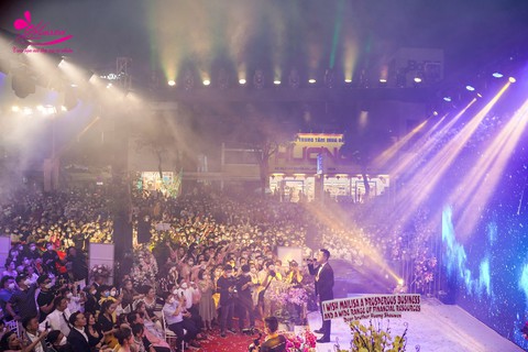 Tưng bừng khai trương Thẩm mỹ viện Mailisa Đà Nẵng - Ảnh 2. Tưng bừng khai trương Thẩm mỹ viện Mailisa Đà Nẵng - Ảnh 2.