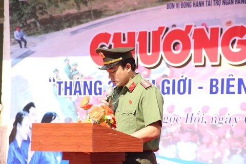 Đoàn thanh niên Bộ Công an tổ chức chương trình Tháng 3 biên giới tại Kon Tum - Ảnh 2. Đoàn thanh niên Bộ Công an tổ chức chương trình Tháng 3 biên giới tại Kon Tum - Ảnh 2.