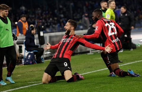 Giroud lập công đưa AC Milan trở lại đầu bảng - Ảnh 1. Giroud lập công đưa AC Milan trở lại đầu bảng - Ảnh 1.