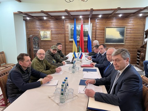 Ukraine, Nga bước vào vòng đàm phán thứ ba - Ảnh 1. Ukraine, Nga bước vào vòng đàm phán thứ ba - Ảnh 1.