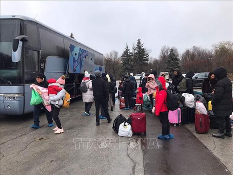 283 người Việt đã đăng ký chuyến bay từ Romania về nước - Ảnh 4. 283 người Việt đã đăng ký chuyến bay từ Romania về nước - Ảnh 4.