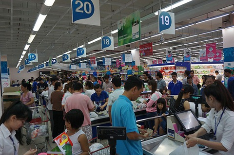 Hàng loạt sai phạm trong quá trình triển khai dự án siêu thị ở Kon Tum - Ảnh 1. Hàng loạt sai phạm trong quá trình triển khai dự án siêu thị ở Kon Tum - Ảnh 1.