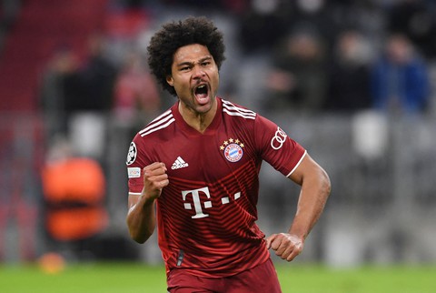 Lewandowski lập hat-trick, Bayern vào tứ kết Champions League bằng trận đại thắng - Ảnh 2. Lewandowski lập hat-trick, Bayern vào tứ kết Champions League bằng trận đại thắng - Ảnh 2.