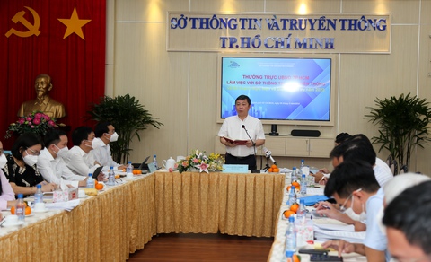 TP.HCM xây dựng ứng dụng trí tuệ nhân tạo để giám sát mạng xã hội - Ảnh 1. TP.HCM xây dựng ứng dụng trí tuệ nhân tạo để giám sát mạng xã hội - Ảnh 1.