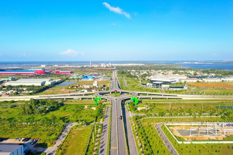 Đạt Phương chuyển mình cho hành trình mới - Ảnh 1. Đạt Phương chuyển mình cho hành trình mới - Ảnh 1.