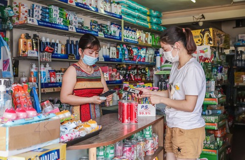 VinShop liên tục cắm cờ tại các thị trường mới - Ảnh 3. VinShop liên tục cắm cờ tại các thị trường mới - Ảnh 3.