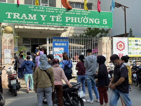 TP.HCM: Cung cấp đường link để cấp giấy hoàn thành cách ly cho F0 - Ảnh 1. TP.HCM: Cung cấp đường link để cấp giấy hoàn thành cách ly cho F0 - Ảnh 1.