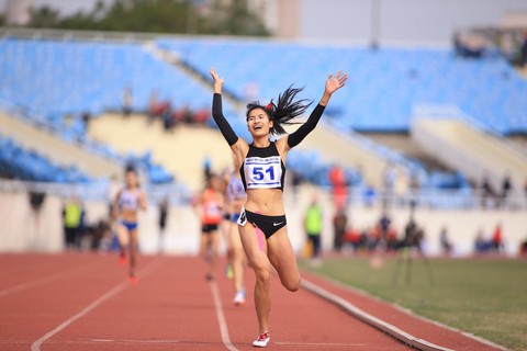 Tất bật chuẩn bị cho SEA Games 31 - Ảnh 1. Tất bật chuẩn bị cho SEA Games 31 - Ảnh 1.