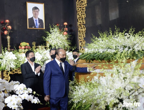 Thương tiếc một cán bộ năng nổ, có tài, có tâm - Ảnh 1. Thương tiếc một cán bộ năng nổ, có tài, có tâm - Ảnh 1.
