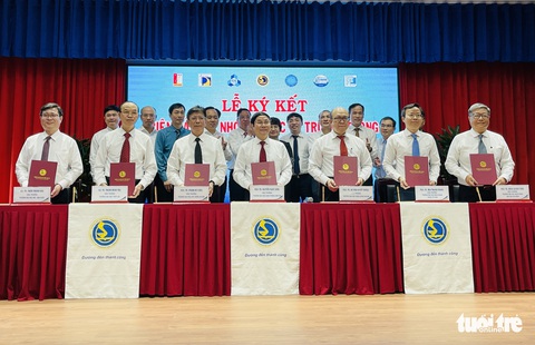 Nhóm G7 đại học kỹ thuật hợp tác về truyền thông - Ảnh 1. Nhóm G7 đại học kỹ thuật hợp tác về truyền thông - Ảnh 1.