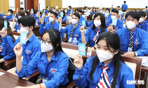 Nghĩ mới, làm mới, bước cùng thanh niên - Ảnh 1. Nghĩ mới, làm mới, bước cùng thanh niên - Ảnh 1.