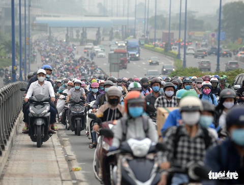 Sau năm 2030: dừng hoặc hạn chế xe máy, thực hiện ra sao? - Ảnh 3. Sau năm 2030: dừng hoặc hạn chế xe máy, thực hiện ra sao? - Ảnh 3.