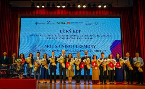 UKA dự kiến triển khai Chương trình quốc tế Oxford toàn hệ thống - Ảnh 1. UKA dự kiến triển khai Chương trình quốc tế Oxford toàn hệ thống - Ảnh 1.