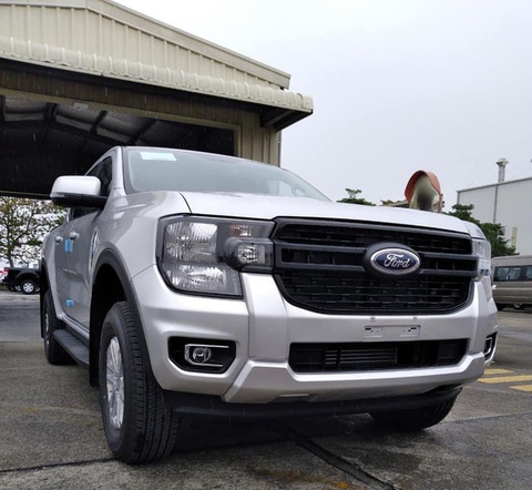 Ford Ranger 2023 lộ diện tại nhà máy Hải Dương - Ảnh 2. Ford Ranger 2023 lộ diện tại nhà máy Hải Dương - Ảnh 2.