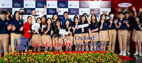 UKA dự kiến triển khai Chương trình quốc tế Oxford toàn hệ thống - Ảnh 3. UKA dự kiến triển khai Chương trình quốc tế Oxford toàn hệ thống - Ảnh 3.