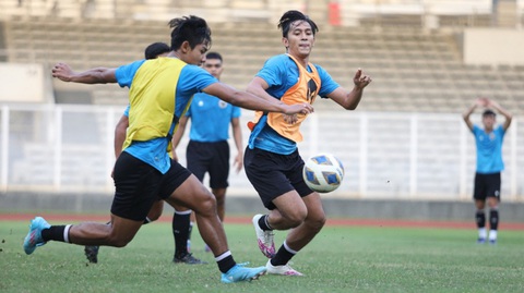 Môn bóng đá nam SEA Games 31: Các đối thủ của U-23 Việt Nam chuẩn bị ra sao? - Ảnh 1. Môn bóng đá nam SEA Games 31: Các đối thủ của U-23 Việt Nam chuẩn bị ra sao? - Ảnh 1.