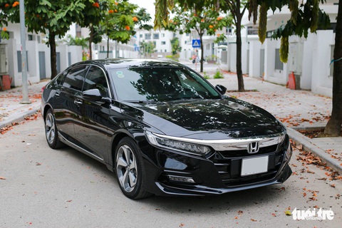 Đánh giá Honda Accord 2022: Lái hay, cabin rộng, an toàn nhưng bị bỏ rơi trong phân khúc - Ảnh 1. Đánh giá Honda Accord 2022: Lái hay, cabin rộng, an toàn nhưng bị bỏ rơi trong phân khúc - Ảnh 1.