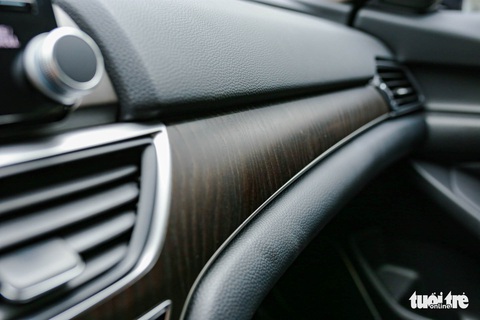 Đánh giá Honda Accord 2022: Lái hay, cabin rộng, an toàn nhưng bị bỏ rơi trong phân khúc - Ảnh 12. Đánh giá Honda Accord 2022: Lái hay, cabin rộng, an toàn nhưng bị bỏ rơi trong phân khúc - Ảnh 12.