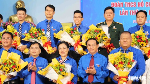 Chọn lẽ sống như chiếc la bàn dẫn dắt đời mình - Ảnh 1. Chọn lẽ sống như chiếc la bàn dẫn dắt đời mình - Ảnh 1.