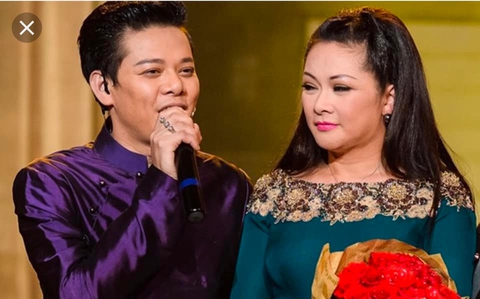 Đồng nghiệp thương tiếc ca sĩ, nhà thiết kế Tường Khuê - em trai ca sĩ Như Quỳnh - qua đời - Ảnh 3. Đồng nghiệp thương tiếc ca sĩ, nhà thiết kế Tường Khuê - em trai ca sĩ Như Quỳnh - qua đời - Ảnh 3.