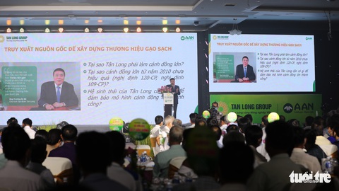 Phấn đấu sản xuất 1 triệu tấn gạo chất lượng cao trước năm 2030 - Ảnh 1. Phấn đấu sản xuất 1 triệu tấn gạo chất lượng cao trước năm 2030 - Ảnh 1.