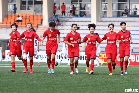 U19 nữ Hà Nội thâu tóm danh hiệu Giải U19 nữ quốc gia 2022 - Ảnh 1. U19 nữ Hà Nội thâu tóm danh hiệu Giải U19 nữ quốc gia 2022 - Ảnh 1.
