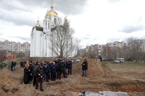 Ông Putin nói thảm sát Bucha là giả, đàm phán với Ukraine đang ở hẻm cụt - Ảnh 1. Ông Putin nói thảm sát Bucha là giả, đàm phán với Ukraine đang ở hẻm cụt - Ảnh 1.