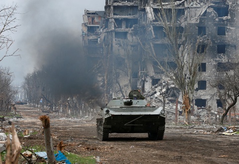 ĐỌC NHANH ngày 13-4: Nga nói hơn 1.000 binh sĩ Ukraine ở Mariupol đã đầu hàng - Ảnh 1. ĐỌC NHANH ngày 13-4: Nga nói hơn 1.000 binh sĩ Ukraine ở Mariupol đã đầu hàng - Ảnh 1.