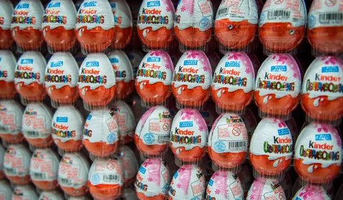 Thêm nhiều ca nhiễm khuẩn salmonella liên quan kẹo trứng Kinder ở châu Âu - Ảnh 1. Thêm nhiều ca nhiễm khuẩn salmonella liên quan kẹo trứng Kinder ở châu Âu - Ảnh 1.