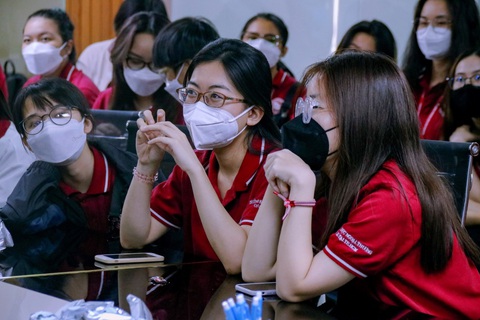 Sinh viên ĐH Ngoại thương tham quan BIN Corporation Group - Ảnh 1. Sinh viên ĐH Ngoại thương tham quan BIN Corporation Group - Ảnh 1.