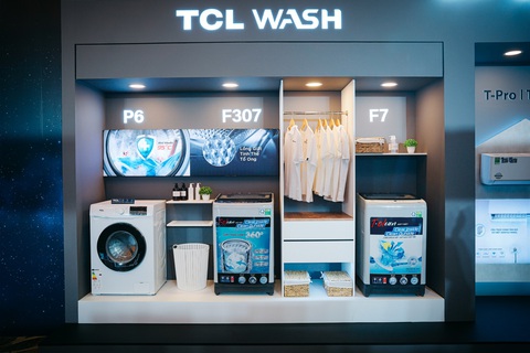 Nhìn lại khoảnh khắc lịch sử tại sự kiện mới nhất của TCL - Ảnh 4. Nhìn lại khoảnh khắc lịch sử tại sự kiện mới nhất của TCL - Ảnh 4.