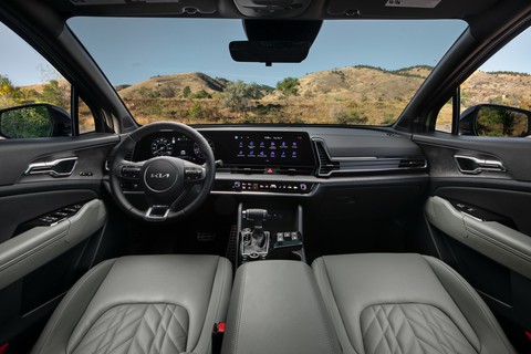 Kia Sportage 2022 dự kiến ra mắt Việt Nam tháng 5, đấu Hyundai Tucson - Ảnh 3. Kia Sportage 2022 dự kiến ra mắt Việt Nam tháng 5, đấu Hyundai Tucson - Ảnh 3.