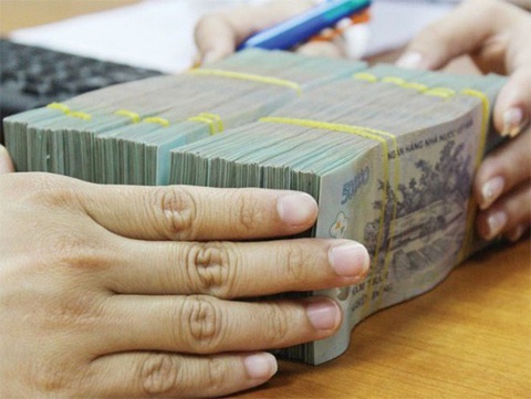 Trong 3 năm tới Việt Nam vay hơn 2 triệu tỉ đồng, phải trả nợ 1,1 triệu tỉ - Ảnh 1. Trong 3 năm tới Việt Nam vay hơn 2 triệu tỉ đồng, phải trả nợ 1,1 triệu tỉ - Ảnh 1.