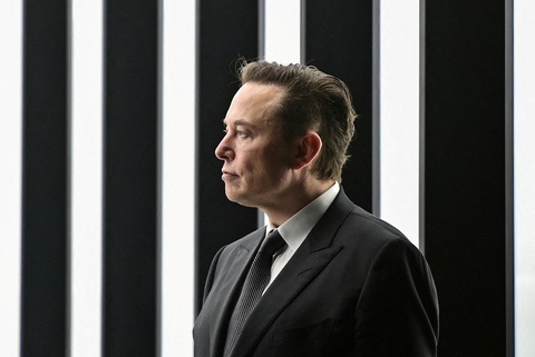 Tỉ phú Elon Musk đề nghị mua đứt Twitter với giá 41 tỉ USD - Ảnh 1. Tỉ phú Elon Musk đề nghị mua đứt Twitter với giá 41 tỉ USD - Ảnh 1.