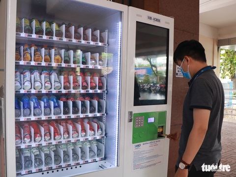 Hà Nội sẽ lắp máy bán hàng tự động - Ảnh 1. Hà Nội sẽ lắp máy bán hàng tự động - Ảnh 1.