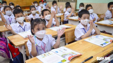 TP.HCM dự kiến tiêm vắc xin COVID-19 cho trẻ 5-12 tuổi từ ngày 16-4 - Ảnh 1. TP.HCM dự kiến tiêm vắc xin COVID-19 cho trẻ 5-12 tuổi từ ngày 16-4 - Ảnh 1.
