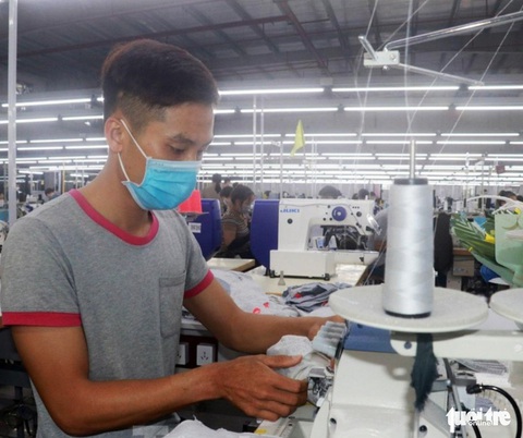 Thủ tướng tặng bằng khen cho cựu lính hải quân nhảy cầu cứu nữ sinh - Ảnh 2. Thủ tướng tặng bằng khen cho cựu lính hải quân nhảy cầu cứu nữ sinh - Ảnh 2.