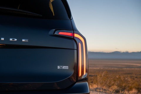 Kia Telluride nâng cấp mạnh trước khi bán tại Việt Nam: Cao, sang, nhiều công nghệ - Ảnh 16. Kia Telluride nâng cấp mạnh trước khi bán tại Việt Nam: Cao, sang, nhiều công nghệ - Ảnh 16.