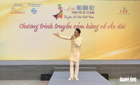Trịnh Kim Chi, Quỳnh Hoa, Nguyễn Phi Hùng lan tỏa tình yêu áo dài đến sinh viên - Ảnh 5. Trịnh Kim Chi, Quỳnh Hoa, Nguyễn Phi Hùng lan tỏa tình yêu áo dài đến sinh viên - Ảnh 5.