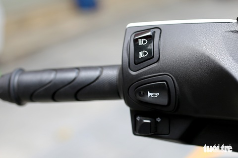Honda BeAT 2022 đầu tiên tại Việt Nam giá gần 40 triệu đồng, ngang AirBlade chính hãng - Ảnh 8. Honda BeAT 2022 đầu tiên tại Việt Nam giá gần 40 triệu đồng, ngang AirBlade chính hãng - Ảnh 8.