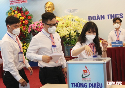 Nâng cao tinh thần trách nhiệm thực thi công vụ - Ảnh 5. Nâng cao tinh thần trách nhiệm thực thi công vụ - Ảnh 5.