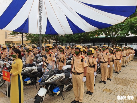 Công an TP.HCM ra quân đảm bảo giao thông dịp lễ và SEA Games 31 - Ảnh 2. Công an TP.HCM ra quân đảm bảo giao thông dịp lễ và SEA Games 31 - Ảnh 2.