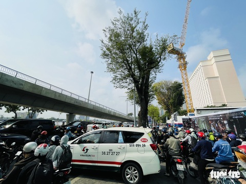 Cầu Thủ Thiêm 2 sắp khánh thành, người dân đi lại ra sao? - Ảnh 4. Cầu Thủ Thiêm 2 sắp khánh thành, người dân đi lại ra sao? - Ảnh 4.